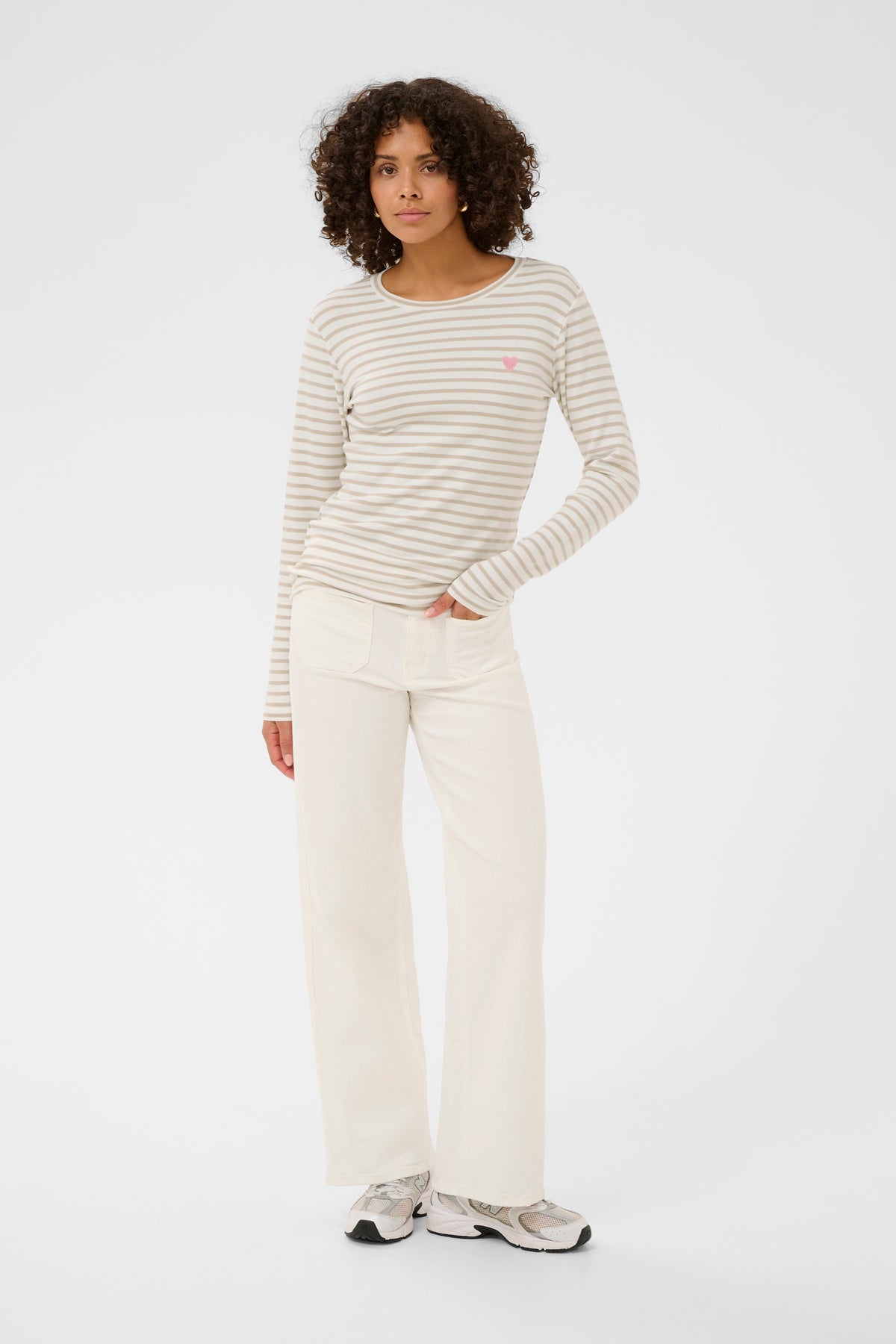 Kaffe Liddy Chalk/Feather Beige Stripe Top with Pink Heart