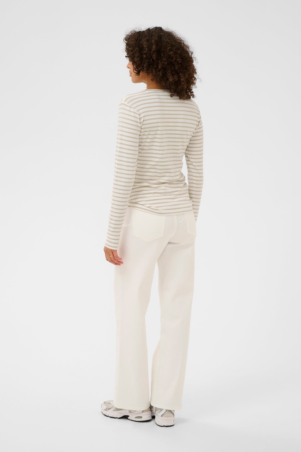 Kaffe Liddy Chalk/Feather Beige Stripe Top with Pink Heart