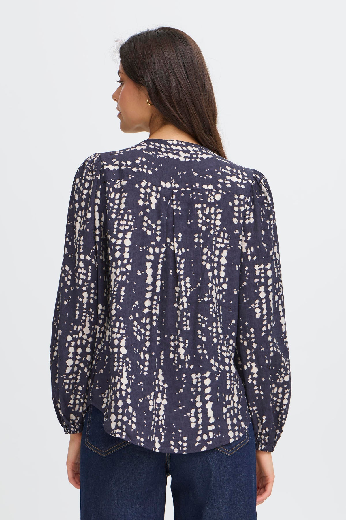 Fransa FrAriana Night Sky Abstract Spot V-Neck Blouse