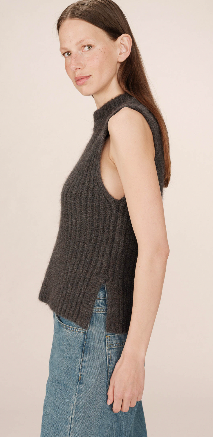 Grace & Mila Sablon Anthracite Grey Knitted Layering Vest