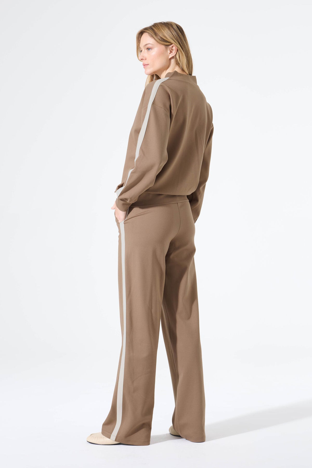 Garcia Soft Taupe Sports Luxe Wide Leg Joggers, N260313