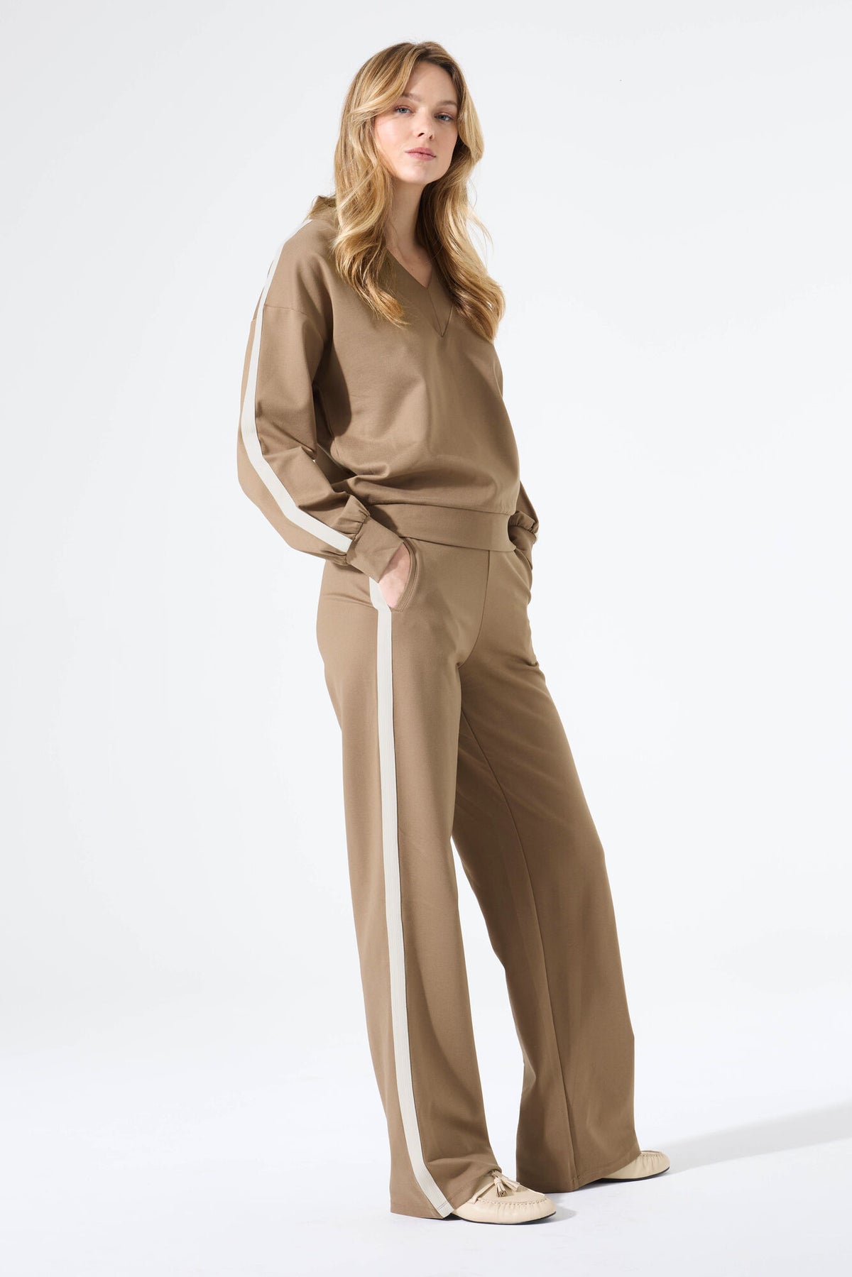 Garcia Soft Taupe Sports Luxe Wide Leg Joggers, N260313